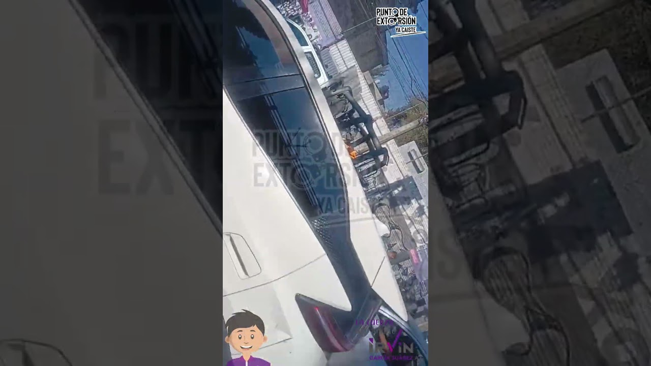 Video de #Policías de #SSCDMX realizando posible usurpación de funciones en Calzada #Taxqueña