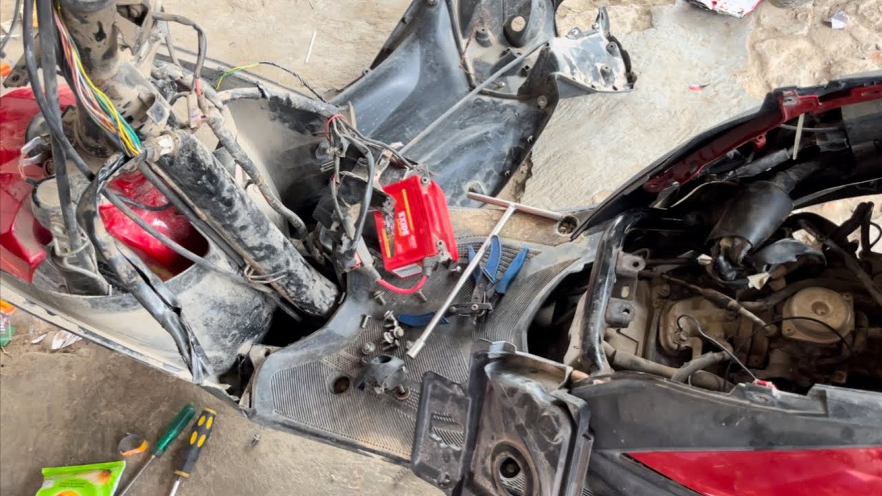 Yamaha Scooty ki ground missing DC voltage nahi de parahe self and horn Kam nahi kar raha hai