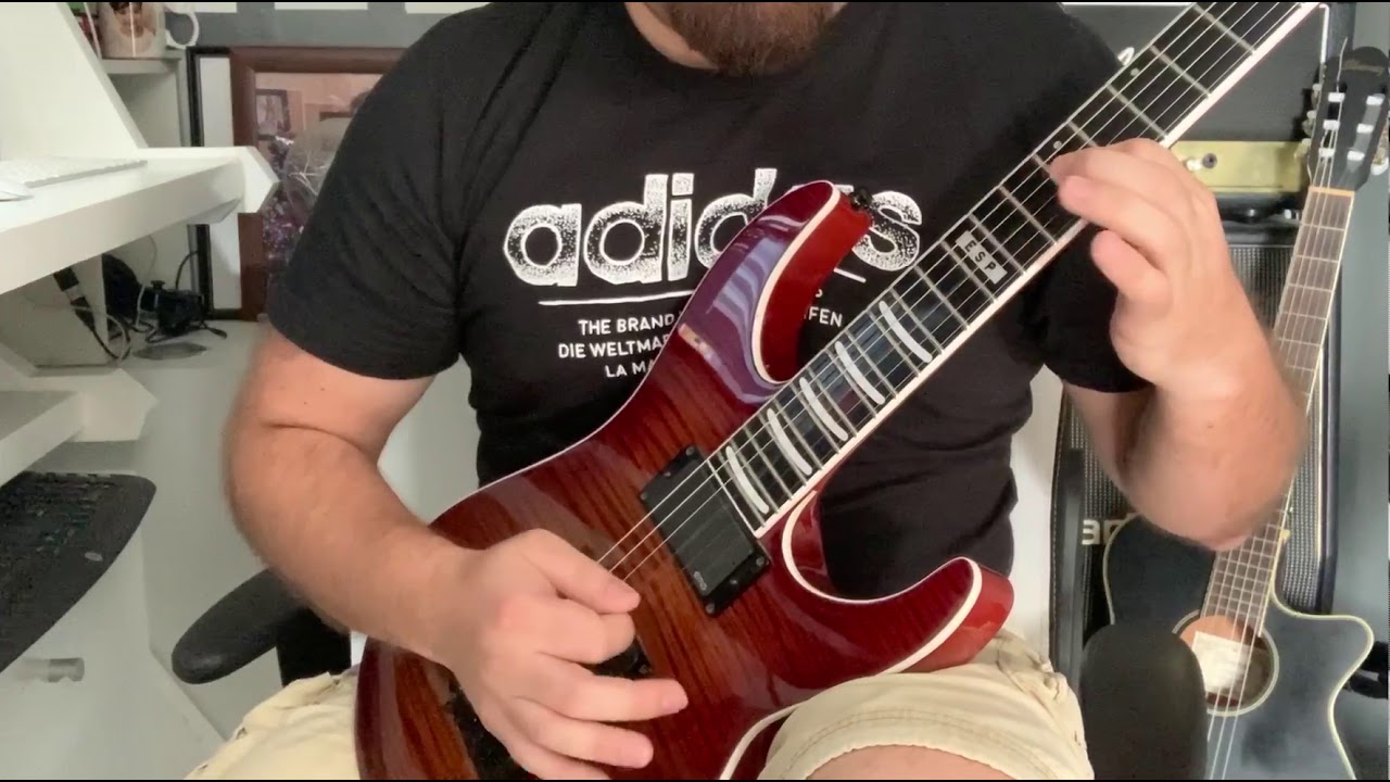 Saint Seiya - God Warrior vs Saint Seiya, version guitarra eléctrica