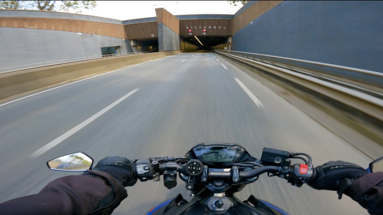 SUZUKI GSXS750 TUNNEL SOUND ll Yoshimura Exhaust POV Ride