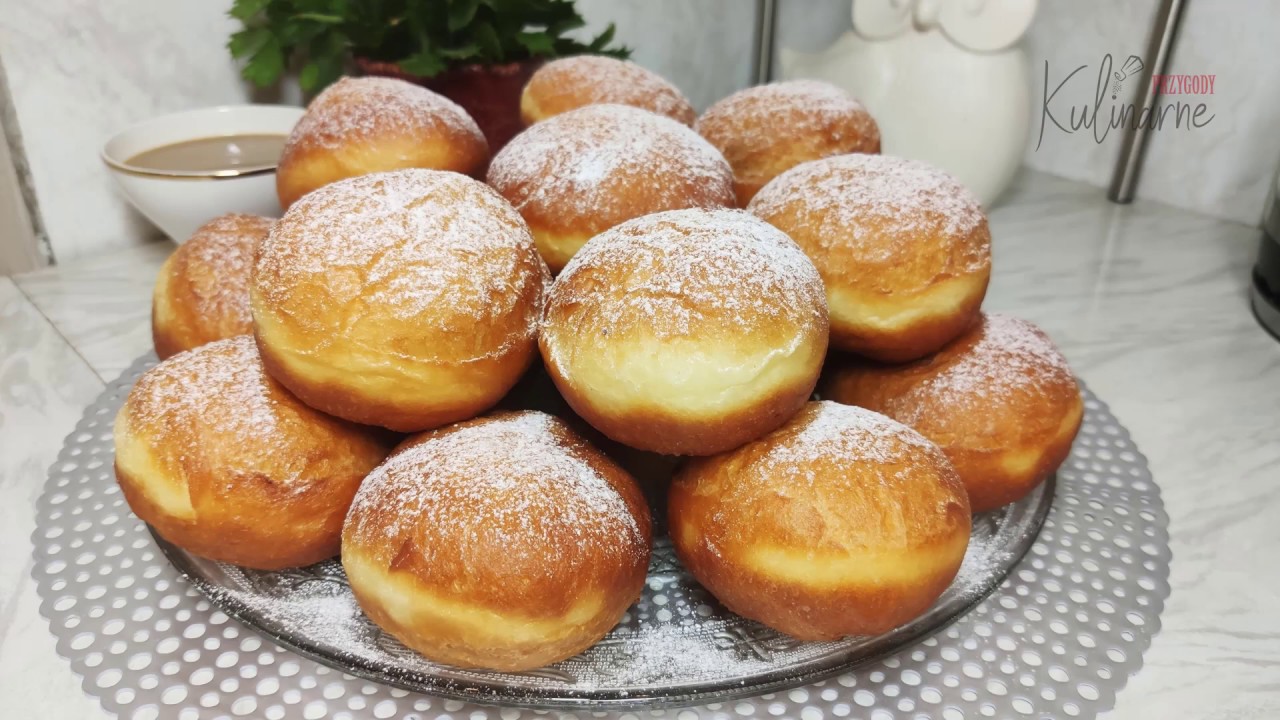 Puszyste pączki nadziewane przed smażeniem