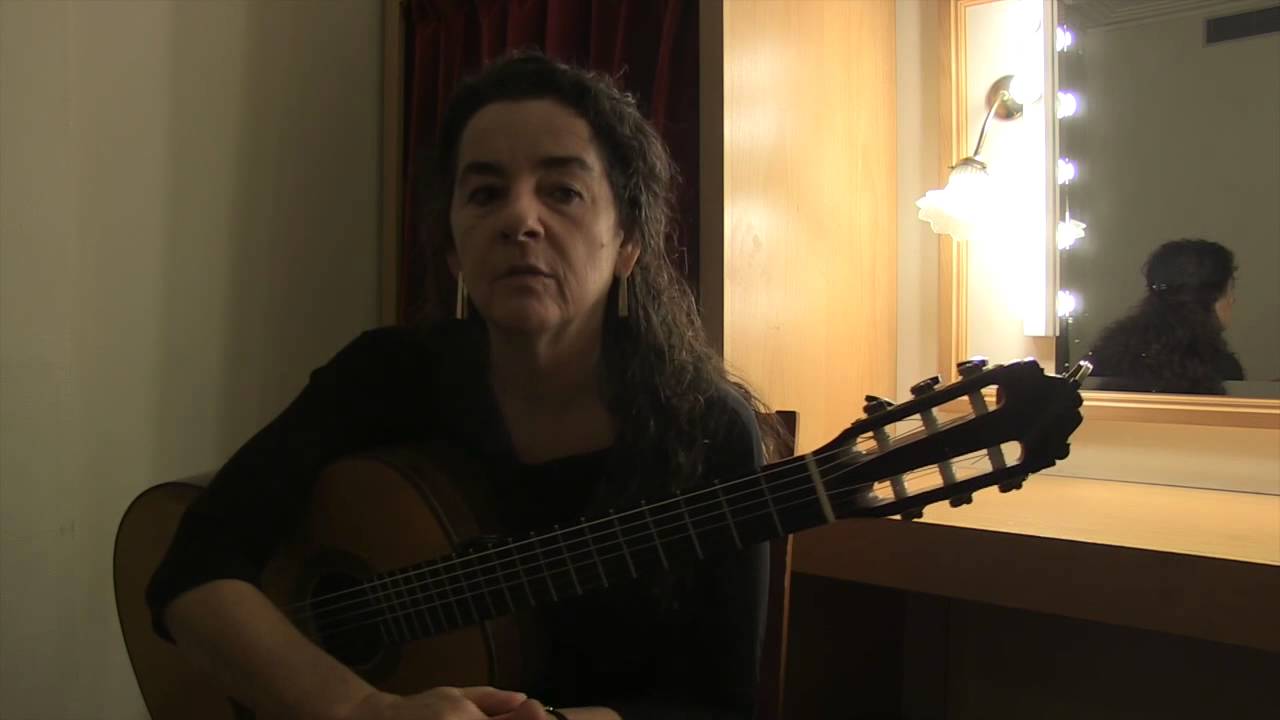 Voorproefje van ‘Zondagmorgen in Carré’ door Edith Leerkes