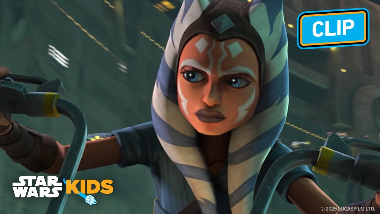 Ahsoka's Near Crash! 🏍️💨 | Star Wars: The Clone Wars | @StarWarsKids