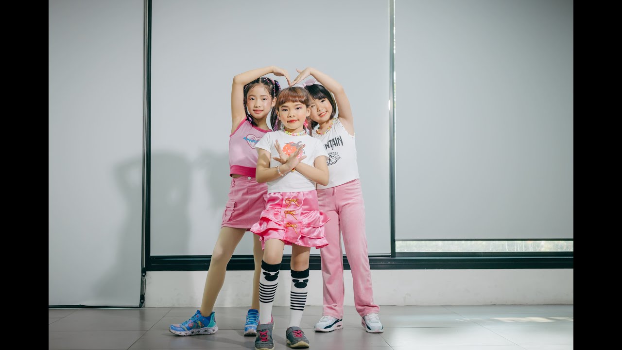 Summer kids Danzy มูเตลู : PIXXIE