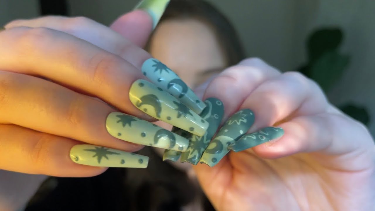 long nails tapping & scratching for asmr #2 (no talking)