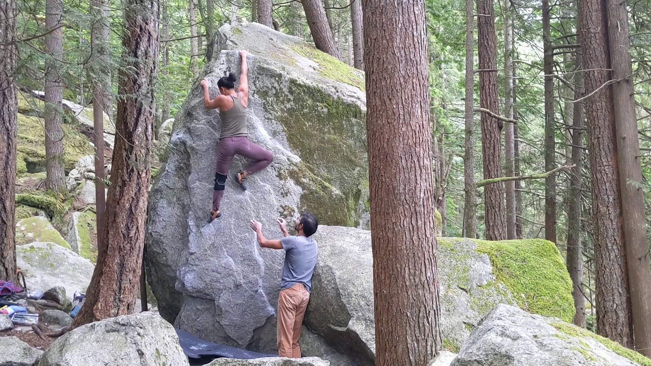 Squamish Bouldering 2019: V3-V5