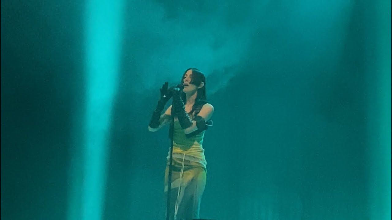 DEATH STRANDING - World Strand Tour 2 - London UK // Caroline Polachek - On The Beach LIVE 2025