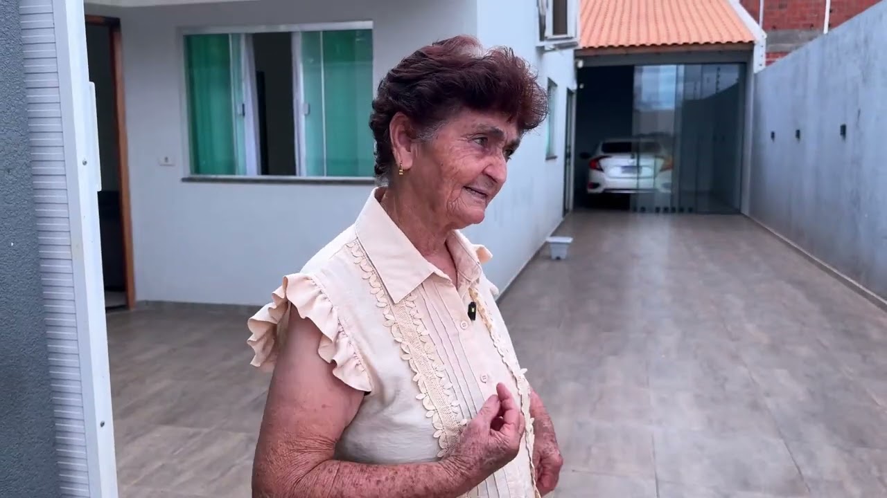 A mãe queria controlar cada passo da filha... mas tudo virou contra ela.