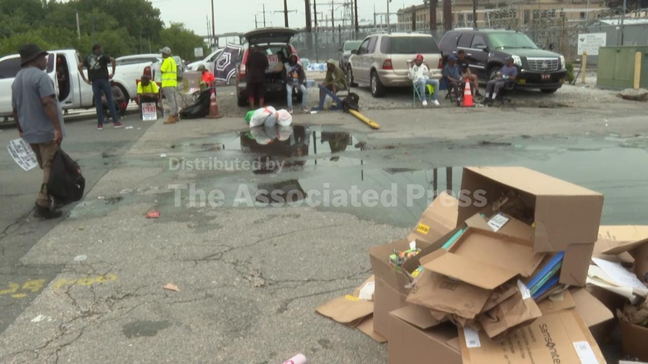 Philadelphia city workers' strike that includes trash collectors in its second day