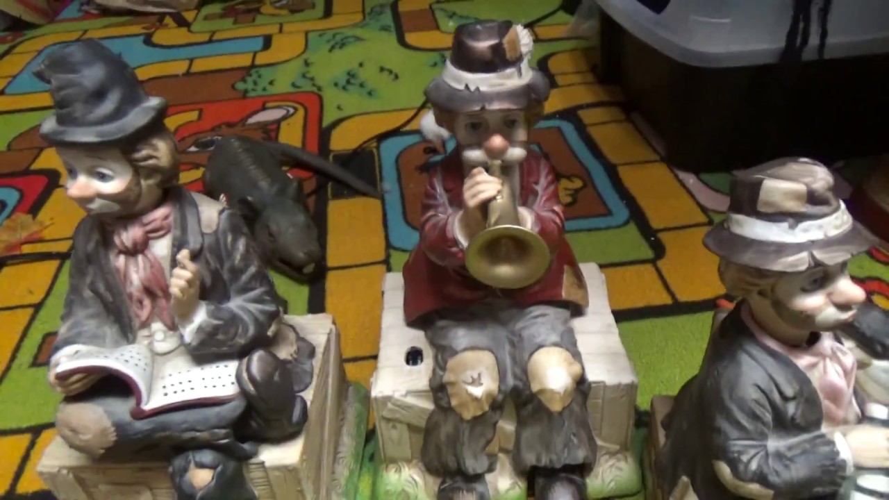 WACO Melody In Motion: Willie the Hobos (the original 3) and porcelain  santa