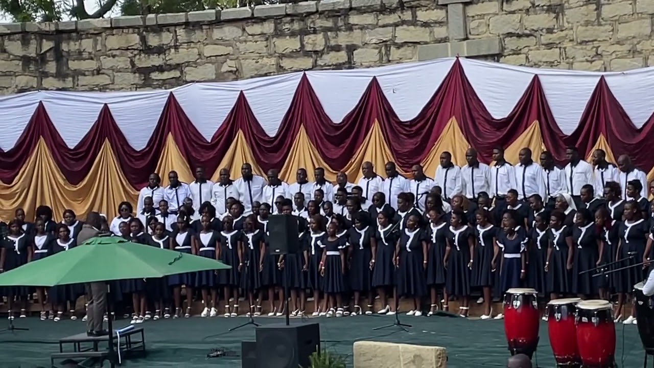 Muzita raTenzi Jesu…St. Joseph’s Beitbridge Choir. Setpiece presentation