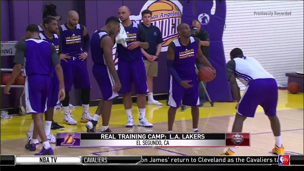 LA Lakers One Minute Zig Zag Drill