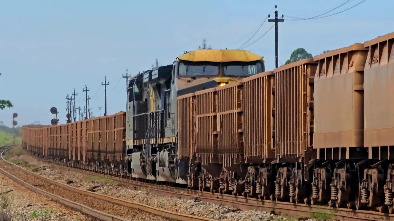 Venha ver!!! Trem com 272 vagões vazios descendo o tobogã de Seropédica - RJ.