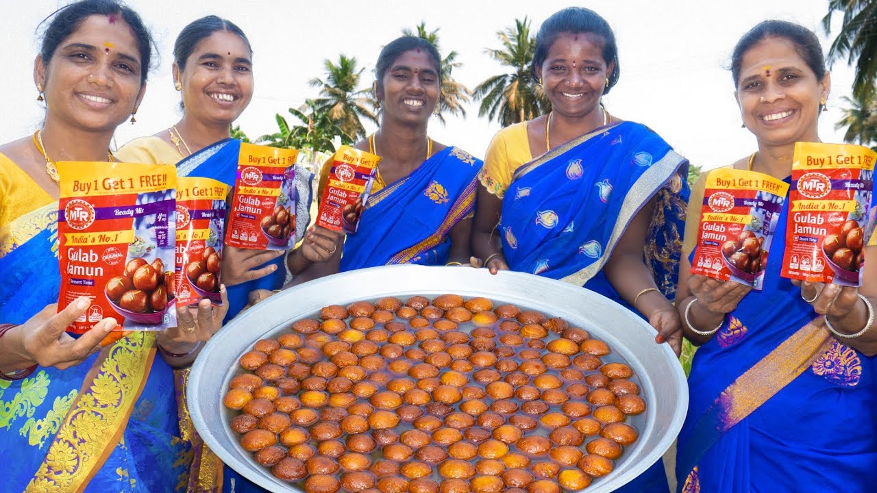 GULAB JAMUN RECIPE | Making Gulab Jamun | Indian Dessert Recipes Cooking in Village Stytle