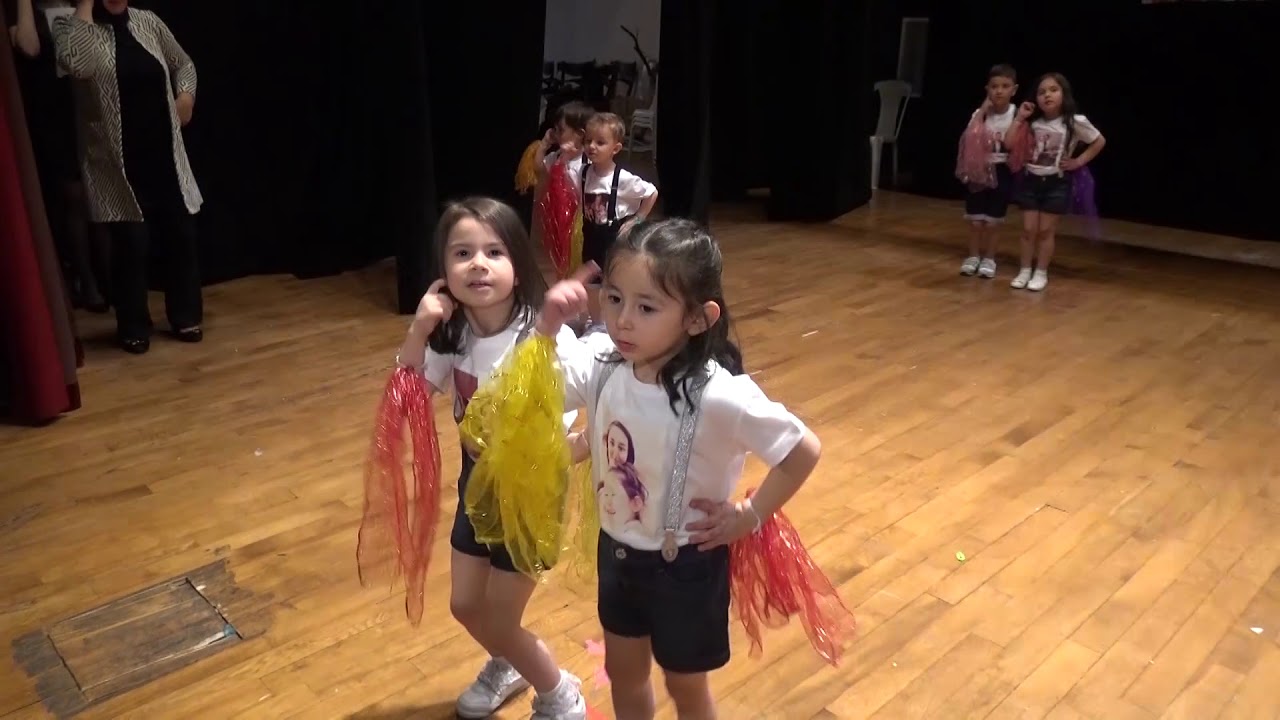 3 yaş yıl sonu gösterisi