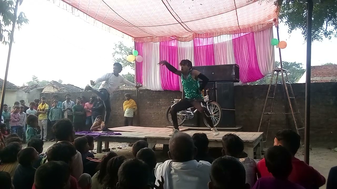 Pradeep bindas Rewa Abhishekparwana Dube dance