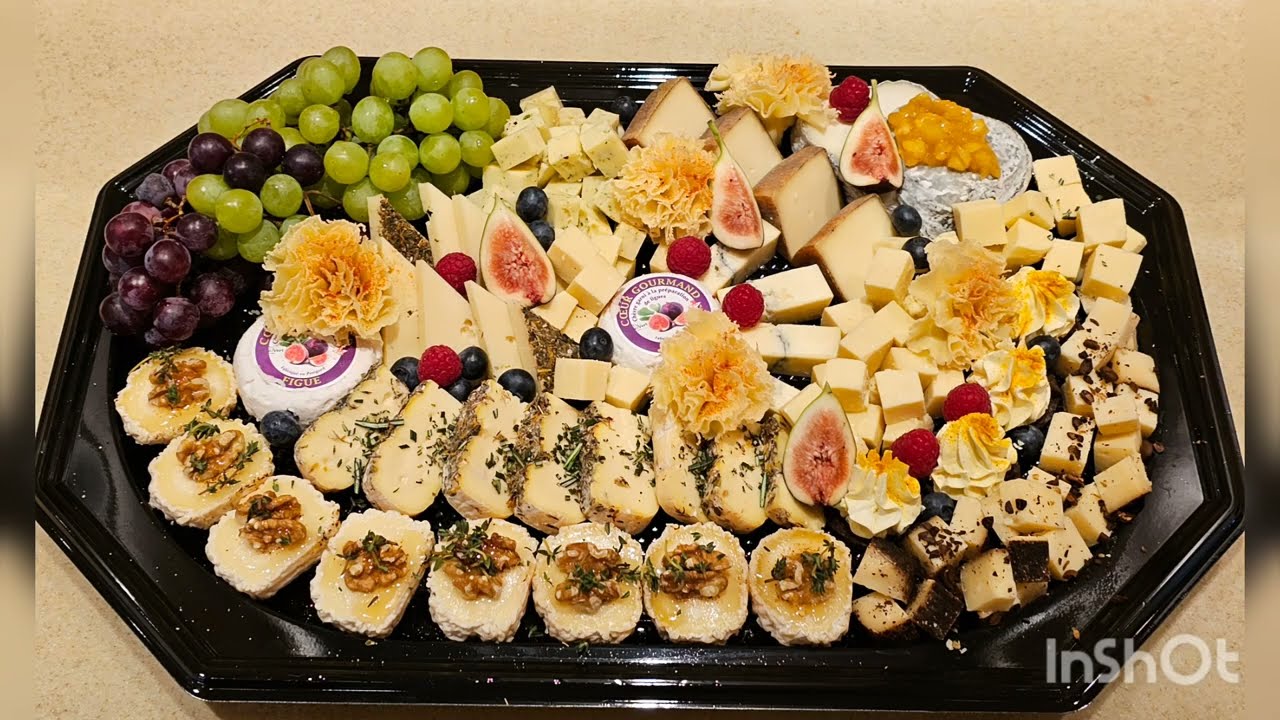 Wie macht man eine Käseplatte, wie lege ich die Käse und wie kann man den Käse dekorieren?