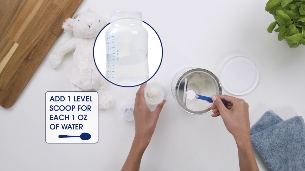 Preparing a bottle of Kabrita Goat Milk Formula: A Step-by-Step Guide