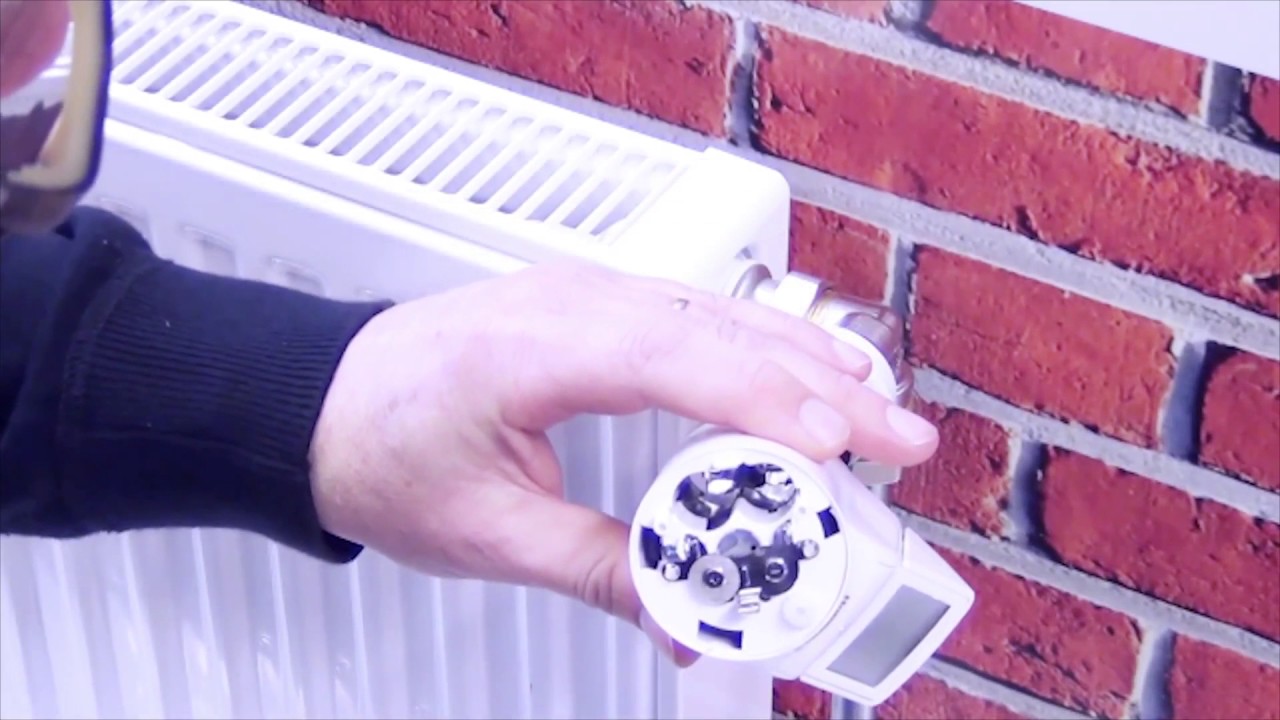 Batterijen vervangen radiatorregelaar HR92 | Honeywell Home