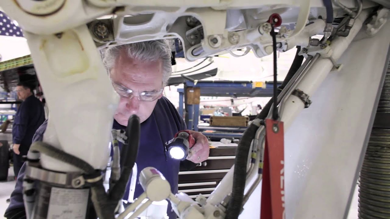 Gulfstream MRO Maintenance Jet Aviation St. Louis