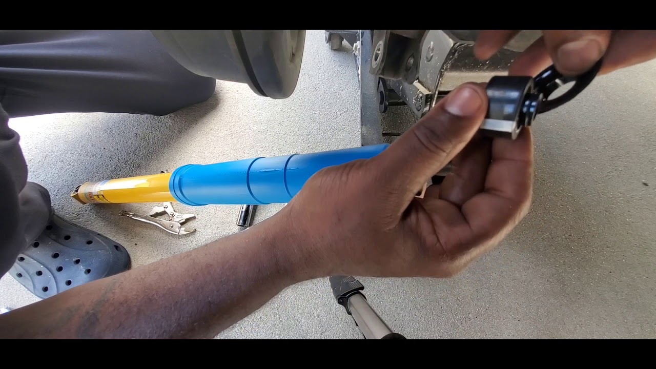 Toyota Tacoma shocks replacement (2013)