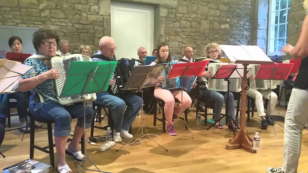 ACCORDEON Musette : L'ACL joue La Ballade Nord-Irlandaise de Renaud