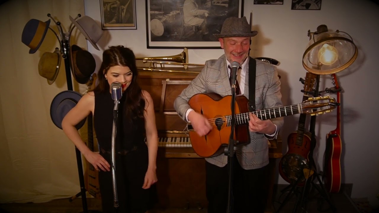 I Can't Give You Anything But Love - Mélodie Cambou (Chant)/Laurent Galichet (Chant/Guitare)