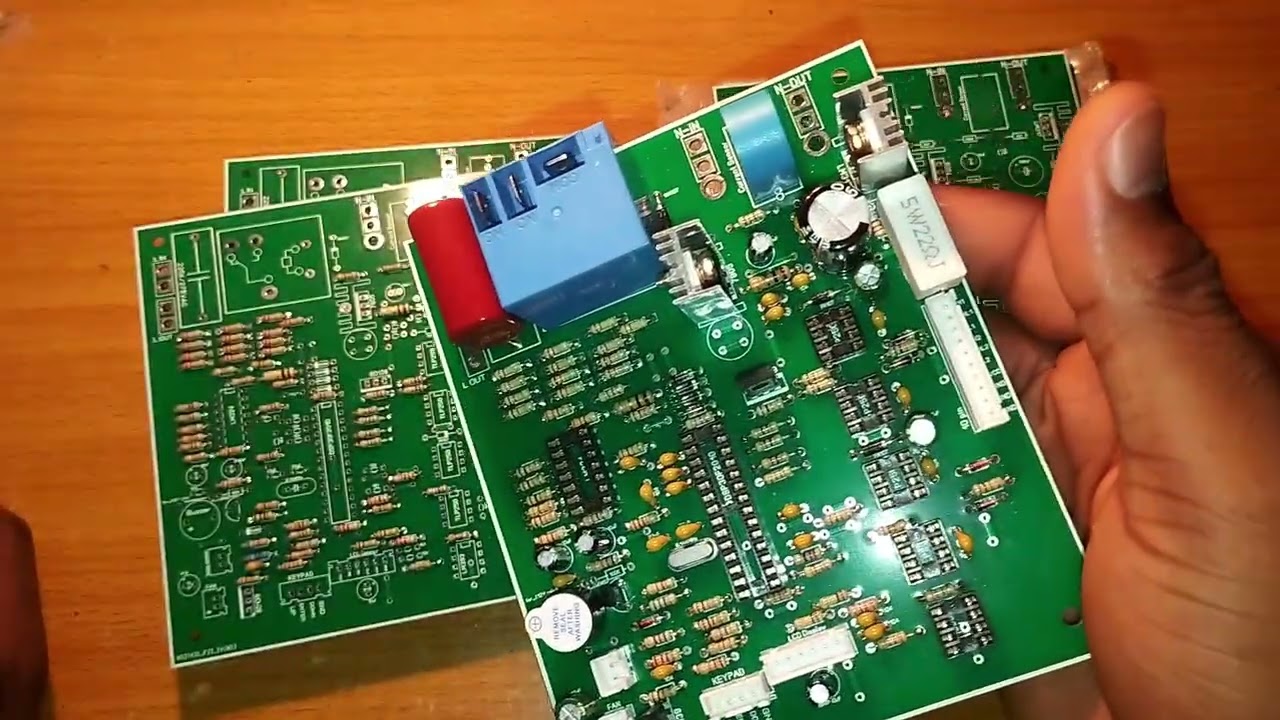 Why the Universal Inverter Board (dsPIC30F2010) is useful
