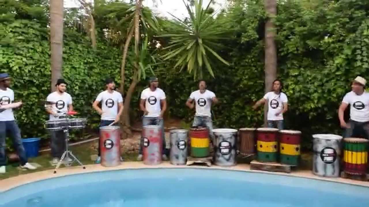 MAFIA URBAIN - CRAZY MOROCCAN DRUMMERS - 2015 - BY THE SWIMMING POOL
