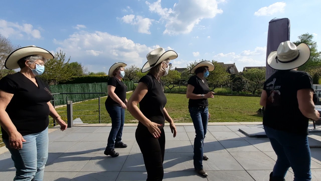 DANSER ENCORE AVEC LES COPINES
