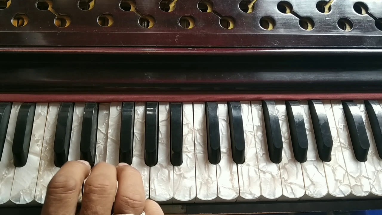 Learn song Jhanak jhanak Tori baje payaliya... on Harmonium by Inder Singh Shah.