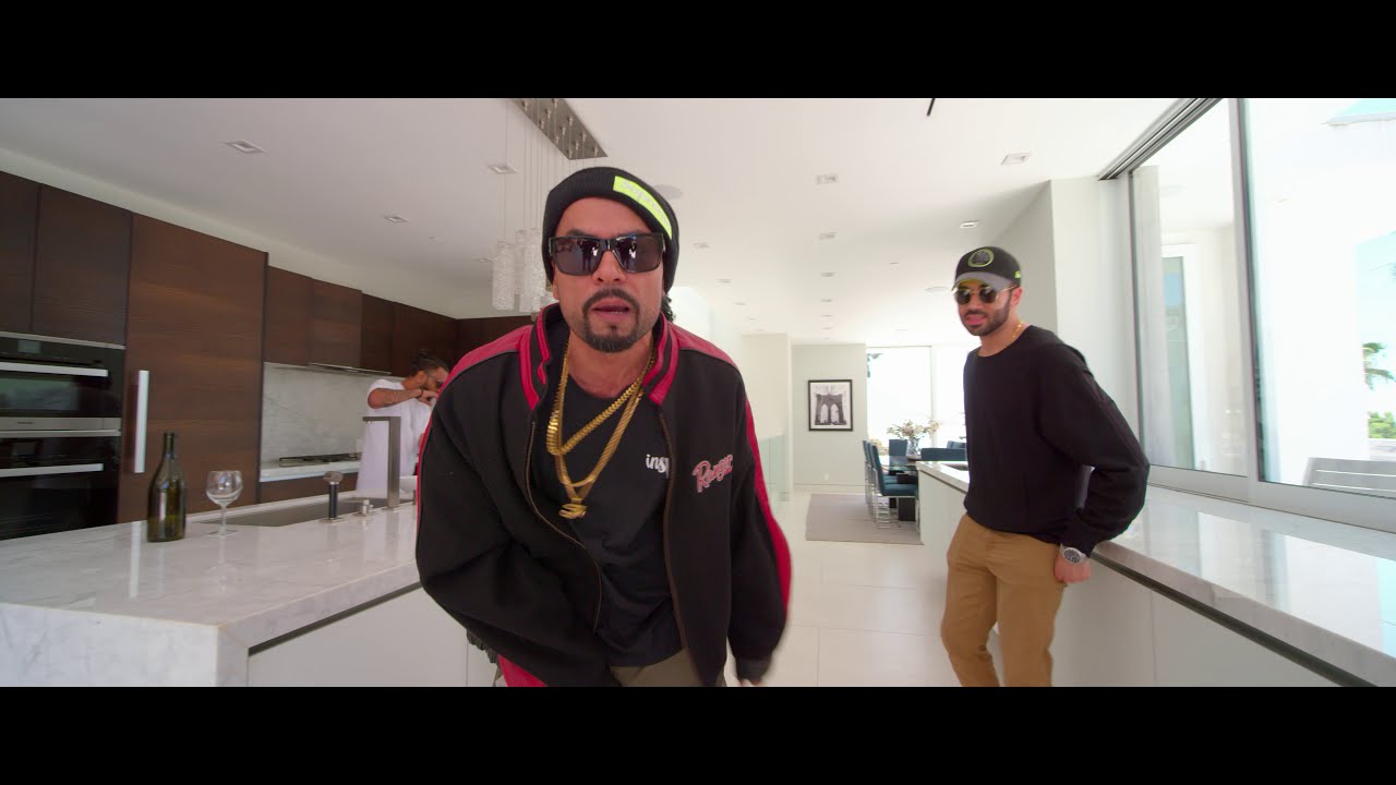 Aish - BOHEMIA (Music Video) SNBV2