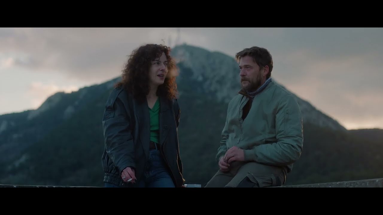 &Mu;&pi;&iota;&tau;&sigma;&kappa;ό&mu;&pi;&epsilon;&rho; / Beachcomber - TRAILER TIFF