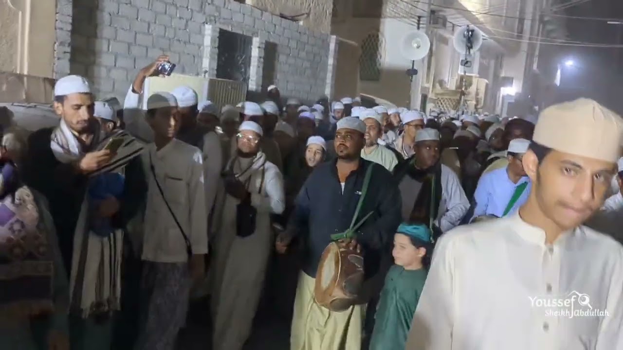 من موكب الطيالة ضمن فعاليات ختم القرأن بدار المصطفى بتريم 1446