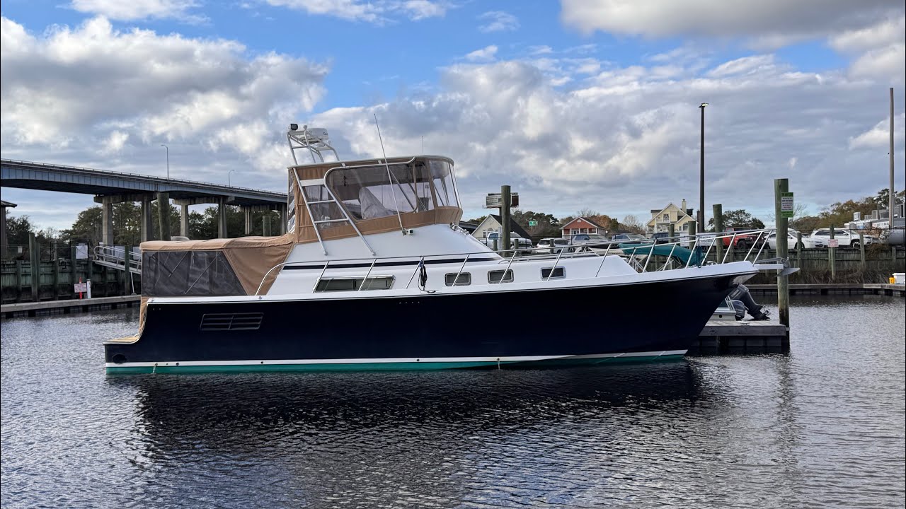 Командный мостик Albin 45, 2007 год. Кайл, 443-928-0951