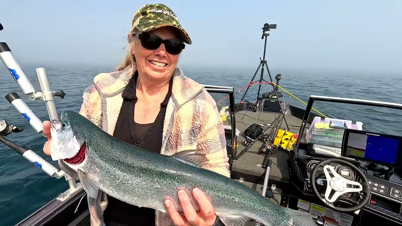 Woman catches the heaviest fish!