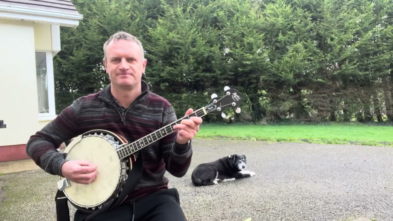 John Brosnan’s and John Ryan’s polkas with backing by OAIM and with a cameo by Rosie 🐶 #tenorbanjo 