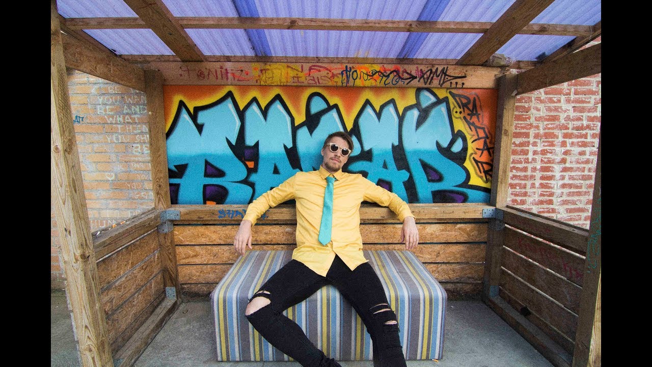 Platinmand feat. Tin - Skraldesvin (Musikvideo)