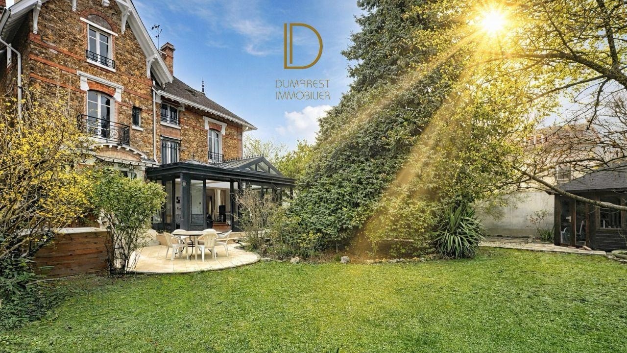 94 - Saint-Maur-des-Fossés - Quartier Vieux Saint Maur - Splendide Meulière - 11 pièces