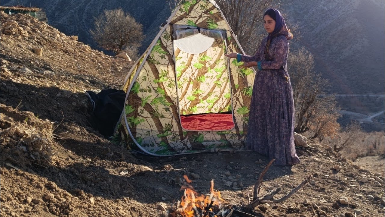 An Amazing Day with Tina, the Nomadic Girl | From Building a Home to Cooking Over Fire 🔥🏡