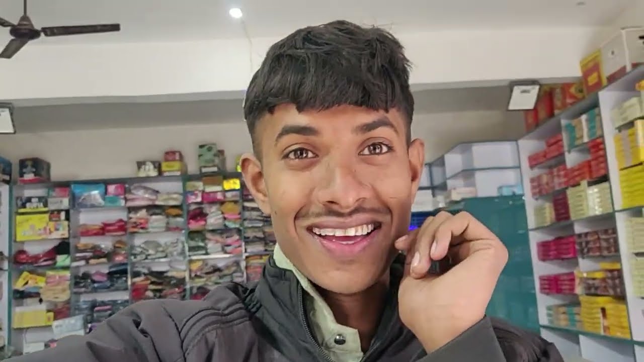 APANE VIDEO KO TV ME DEKH RHA HU 🤣📈 