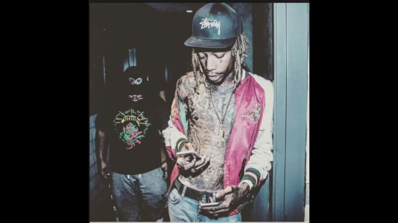  Mind Of A Stoner Machine Gun Kelly  FT WIZ KHALIFA 