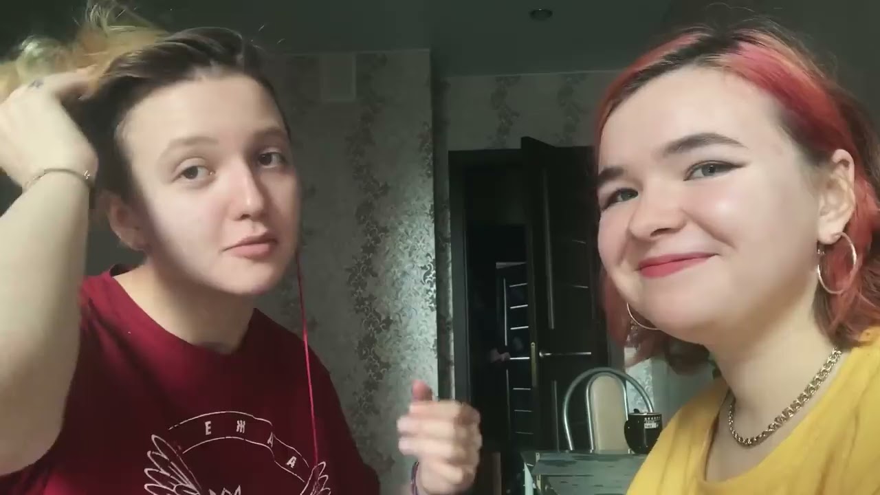 алёна швец красит сашу мусор