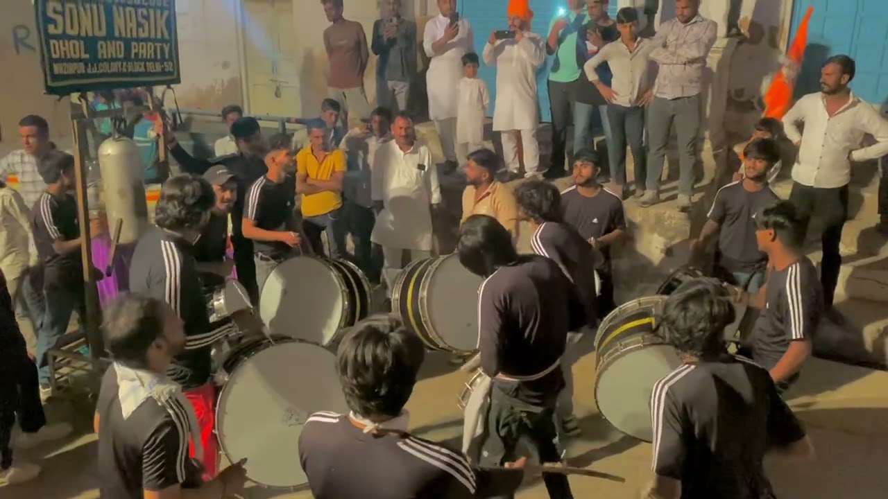 sonu nasik dhol and party contact. 8368852962