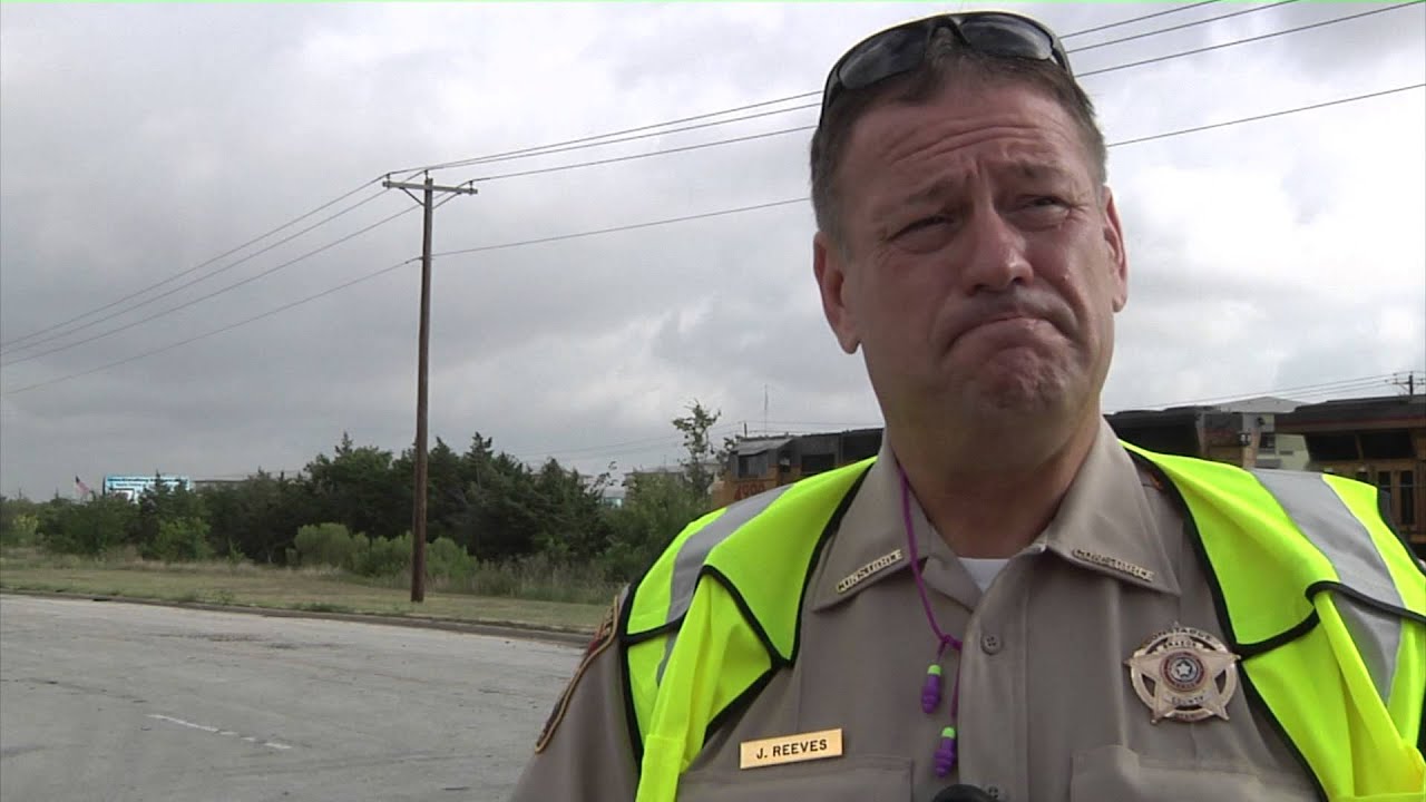 Union Pacific & Local Police Enforce Railroad Crossing Violations 6pm