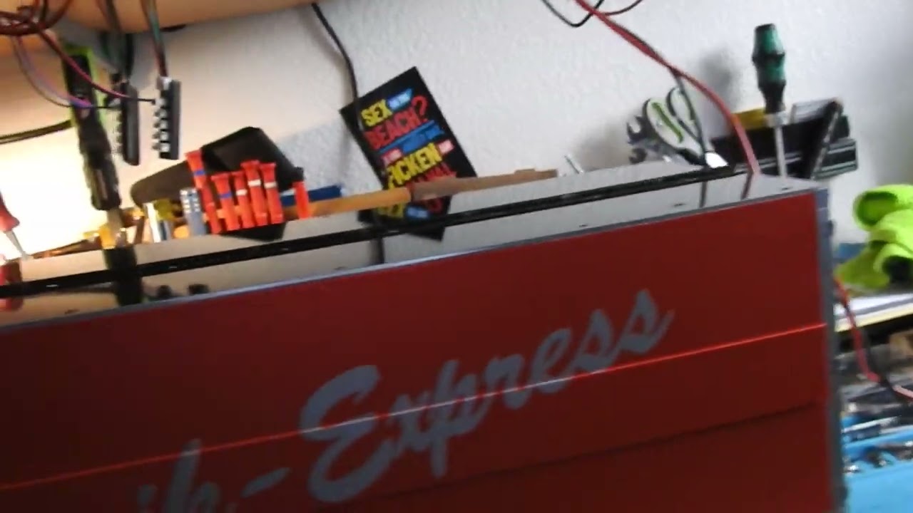 Tamiya Scania 770s Hauler / Carson Kofferauflieger - Musik Express / Seitenwand Test 2