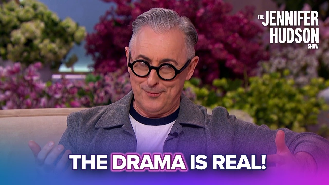 Alan Cumming on ‘The Traitors’ Drama and the Theater Life He Just Can’t Quit