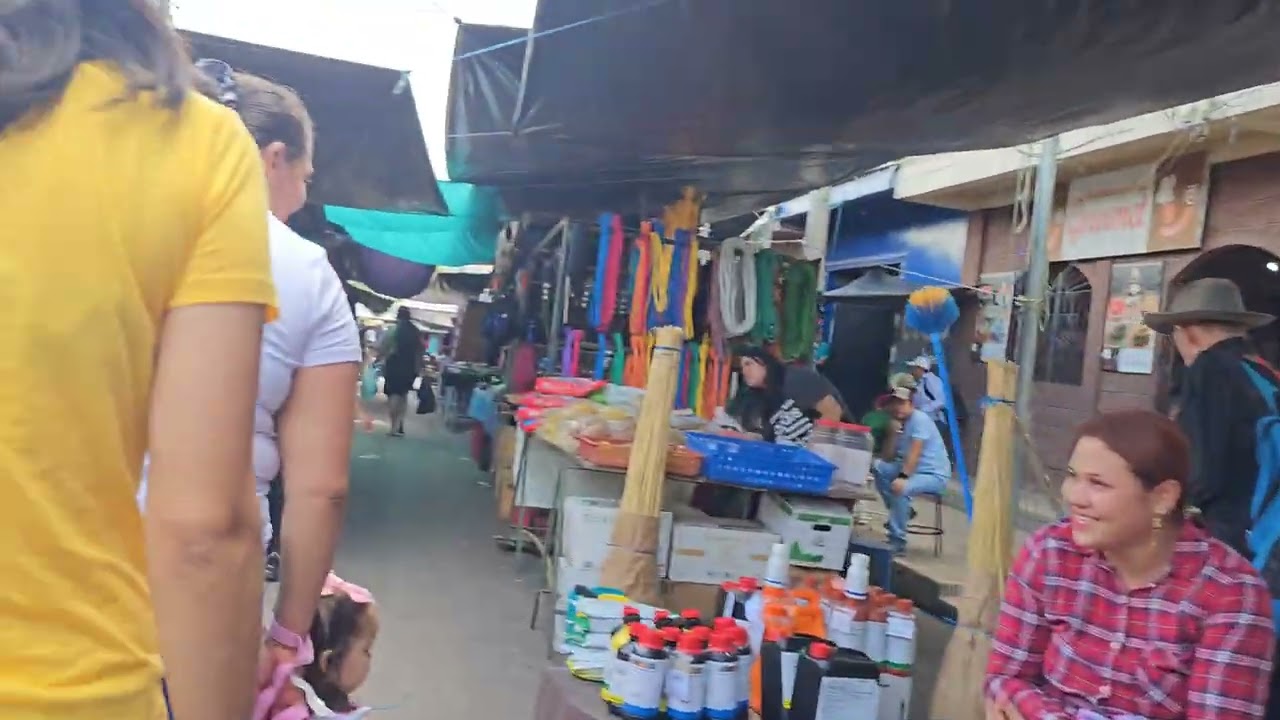 Día de Comercio en Corinto,Morazan,El Salvador