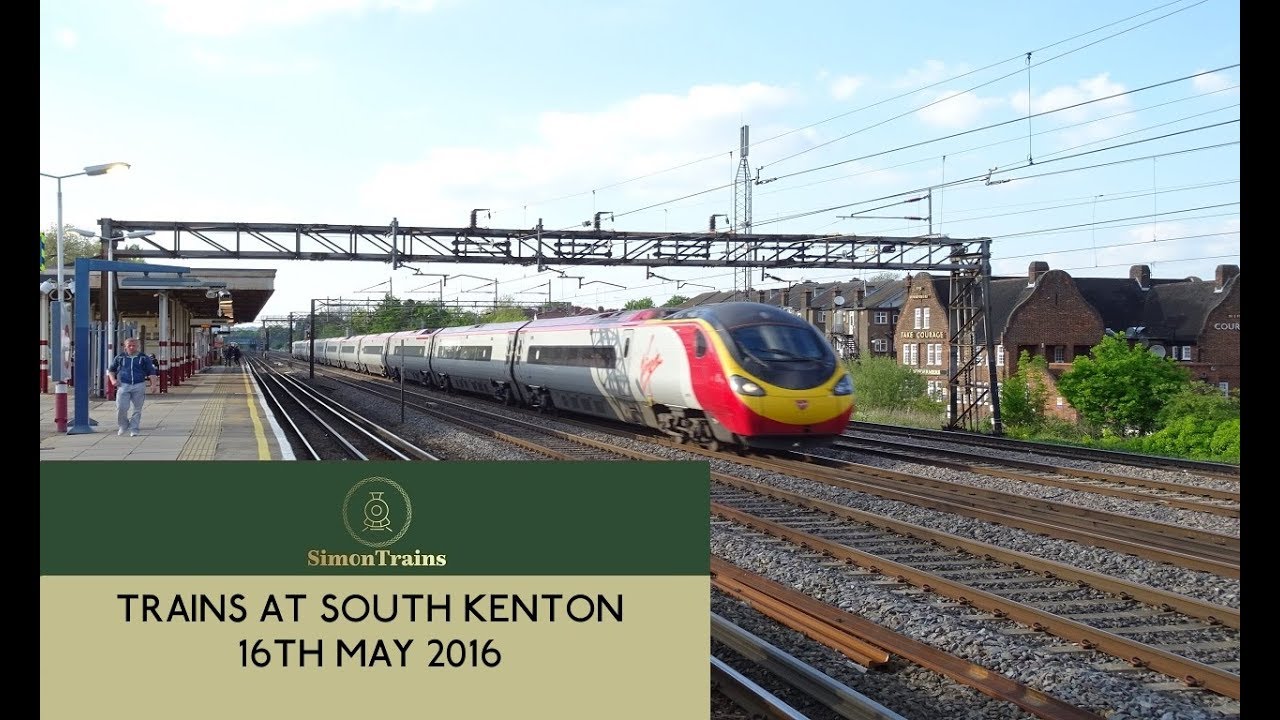 Trains at South Kenton (16th May 2016)
