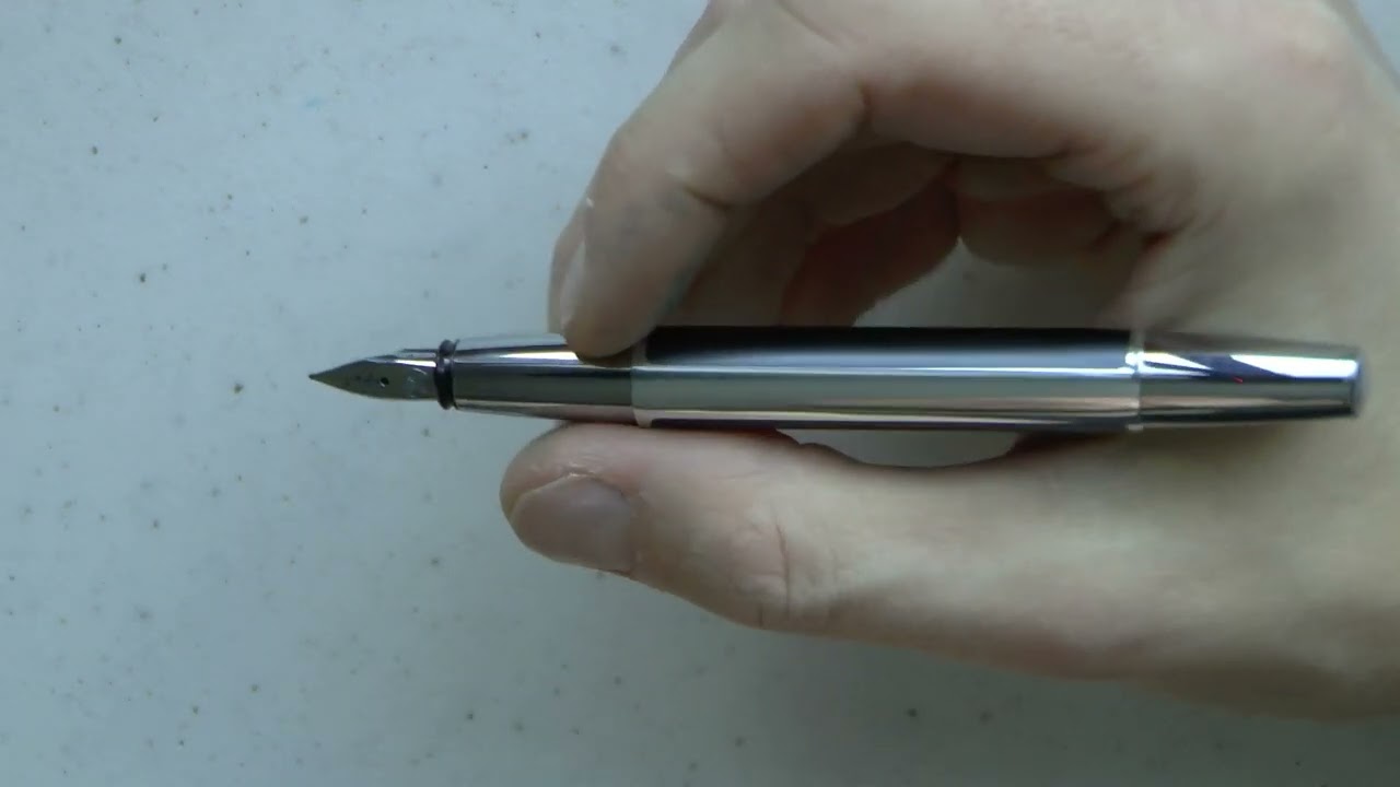 Обзор перьевой ручки Pelikan Pura